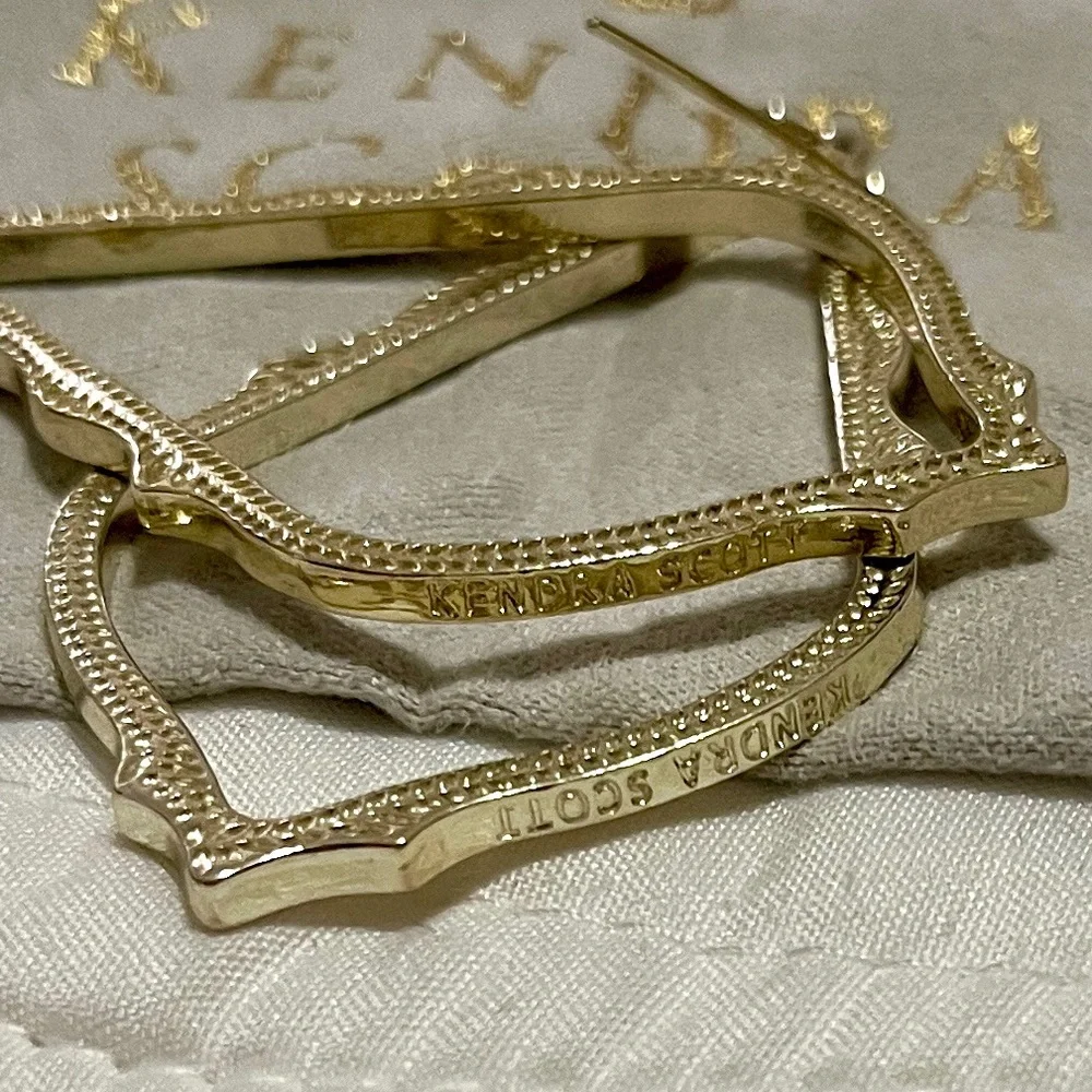 Kendra Scott Sophee Drop Earrings Gold - Picture 2 of 3